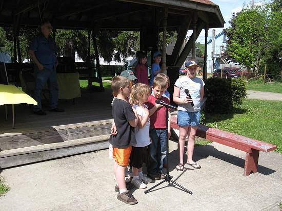 People participating in the 2008 New Albany Memorial Day parade and ceremony.