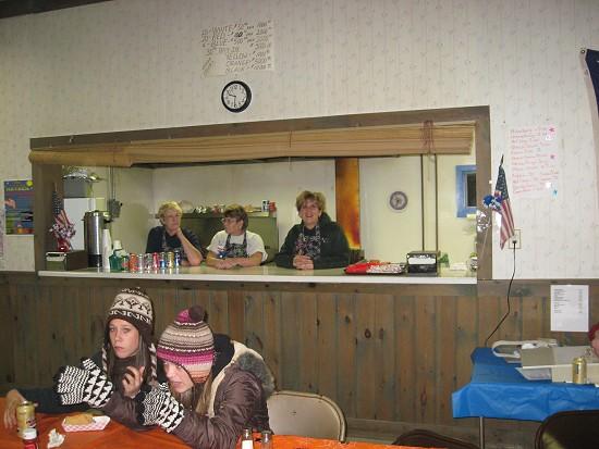 Community members taking part in the 2008 New Albany Volunteer Fire Department hayride.