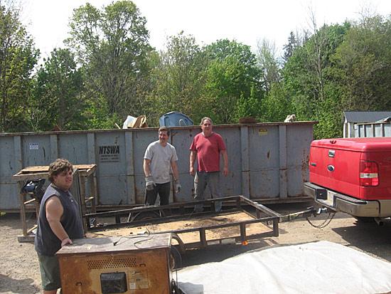 Volunteers working during the 2010 New Albany Borough clean-up.
