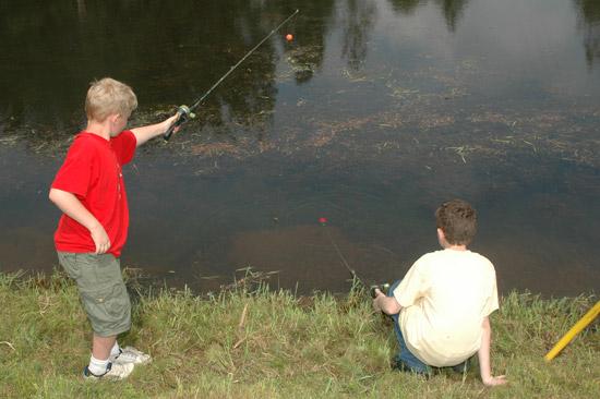 Children, families, and volunteers at the 2010 New Albany Fishing Derby.